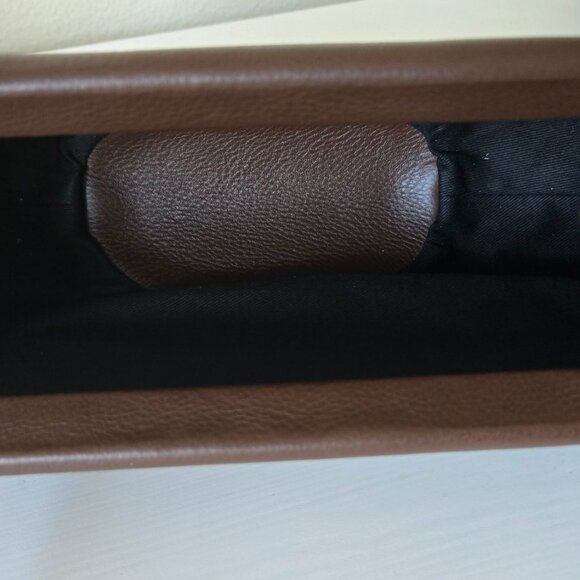 Behno New York Elizabeth Baguette Mini Milled Cacao - Picture 7 of 10